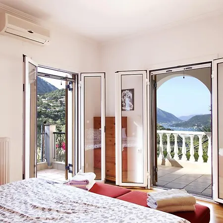 Villa Victoria Lefkada City